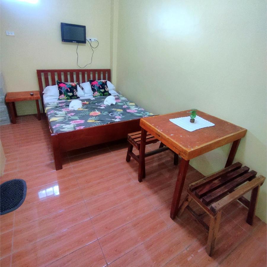 Pamujo Hostel Baclayon Exteriör bild